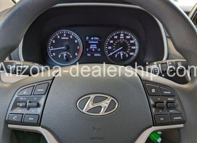 2021 Hyundai Tucson SE full