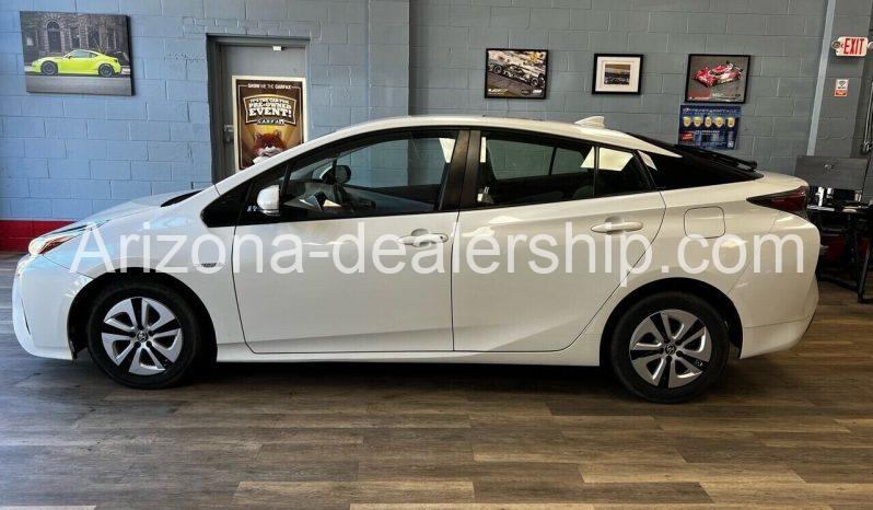 2016 Toyota Prius Four 4dr Hatchback full