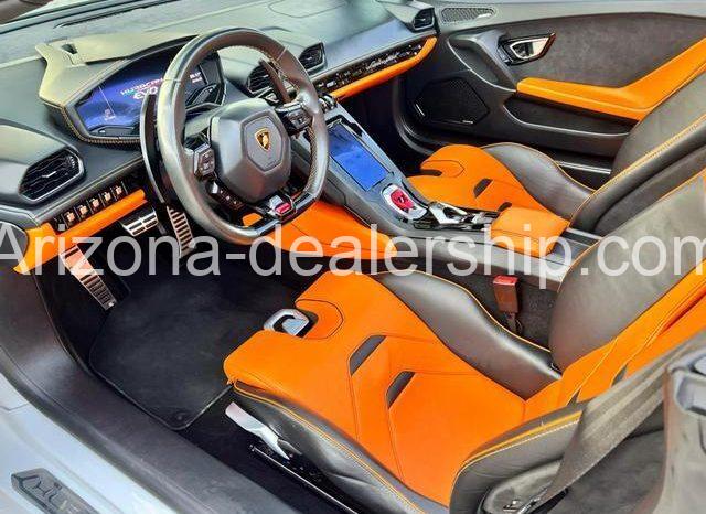 2020 Lamborghini Huracan EVO Spyder Convertible 2D full