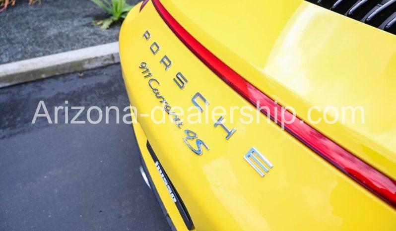 2017 YEL Porsche 911 Carrera 4S full