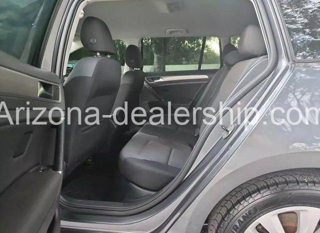 2017 Volkswagen Golf TSI S 4Motion Wagon 4D full