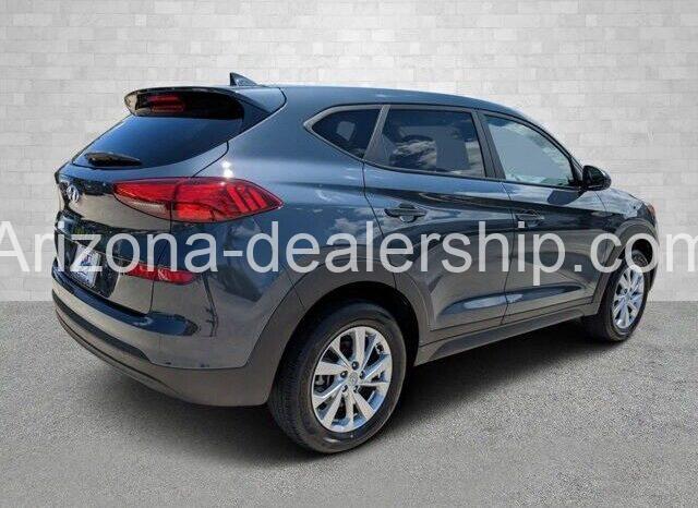 2021 Hyundai Tucson SE full