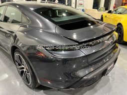 2021 Porsche Taycan full