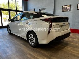 2016 Toyota Prius Four 4dr Hatchback full