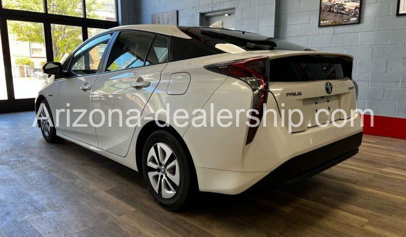 2016 Toyota Prius Four 4dr Hatchback full