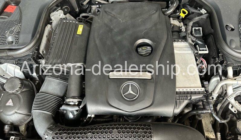 2017 Mercedes-Benz E-Class E 300 4MATIC AWD 4dr Sedan full