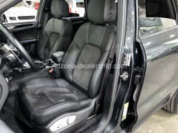 2019 Porsche Macan full