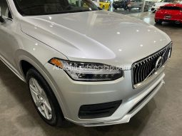 2022 Volvo XC90 Momentum full