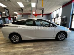 2016 Toyota Prius Four 4dr Hatchback full