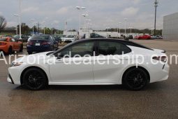 2022 Toyota Camry Hybrid XSE full