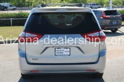 2015 Toyota Sienna LE full