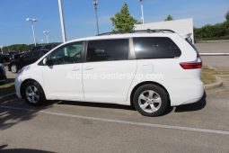 2017 Toyota Sienna LE Auto Access Seat full