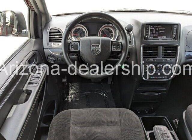 2018 Dodge Grand Caravan SE full