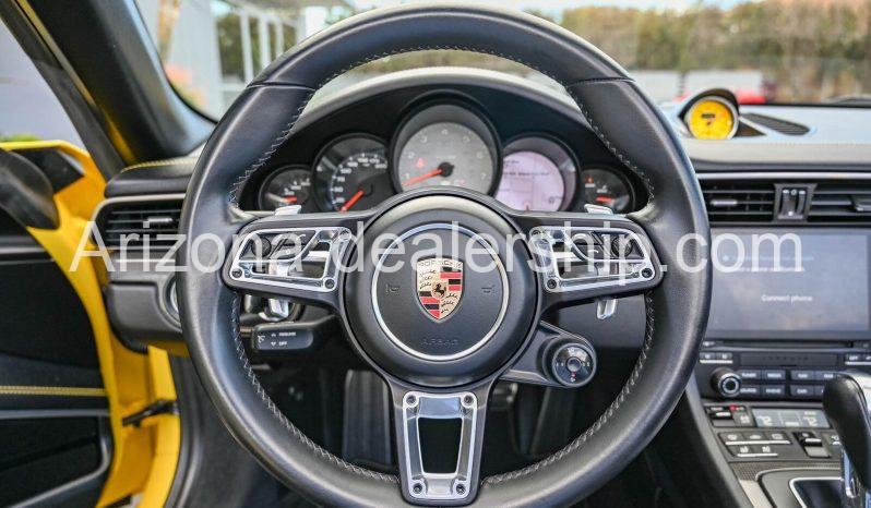 2017 YEL Porsche 911 Carrera 4S full