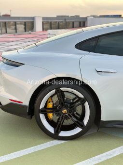 2021 Porsche Taycan Turbo S full