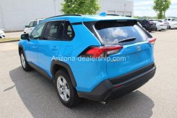 2021 Blue Toyota RAV4 XLE full