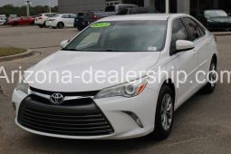 2017 Toyota Camry LE full