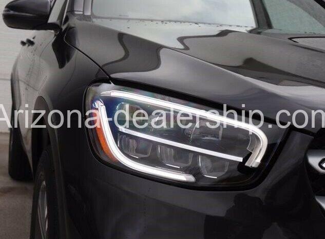 2021 Mercedes-Benz GLC GLC 300 full