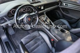 2020 Porsche Panamera GTS full