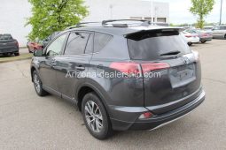 2018 Toyota RAV4 Hybrid LE full