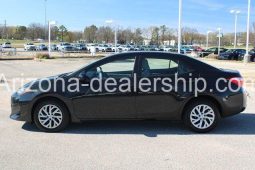 2017 Toyota Corolla LE BLACK full