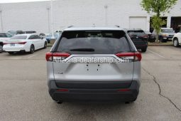 2021 Toyota RAV4 XLE full