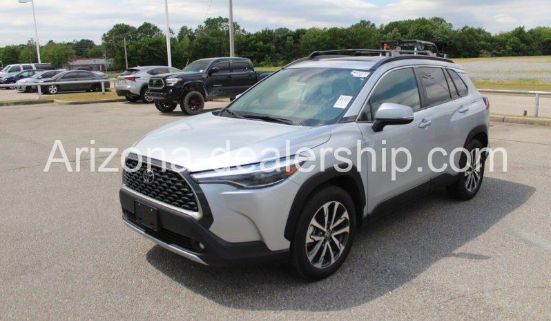 2022 Toyota Corolla Cross XLE full