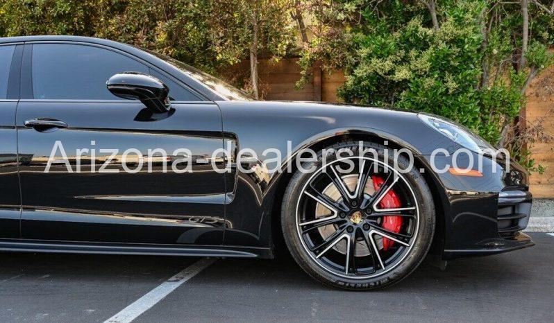 2020 Porsche Panamera GTS full