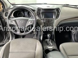 2017 Hyundai Santa Fe SE full