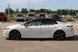 2018 Toyota Camry XSE full