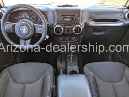 2015 Jeep Wrangler Unlimited Sahara full