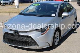 2021 Toyota Corolla LE full