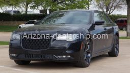 2021 Chrysler 300 Series S full