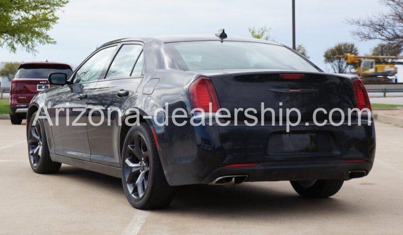 2021 Chrysler 300 Series S full