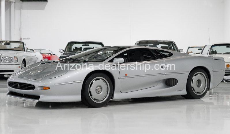 1993 Jaguar XJ220 Coupe full