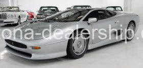 1993 Jaguar XJ220 Coupe