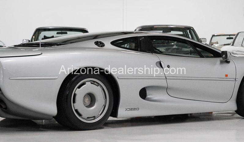 1993 Jaguar XJ220 Coupe full