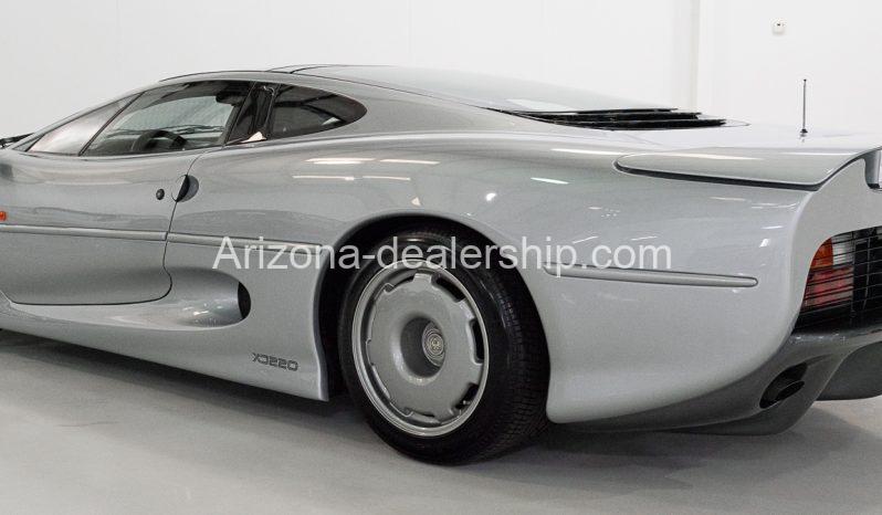 1993 Jaguar XJ220 Coupe full