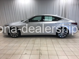 2021 LEXUS ES 250 full