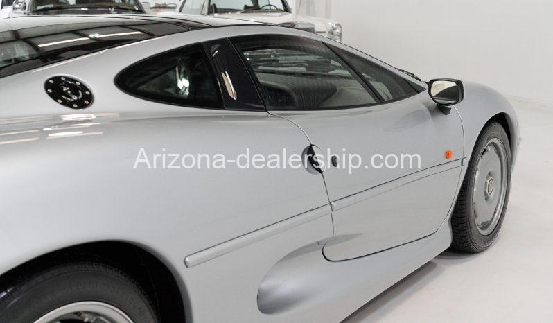 1993 Jaguar XJ220 Coupe full