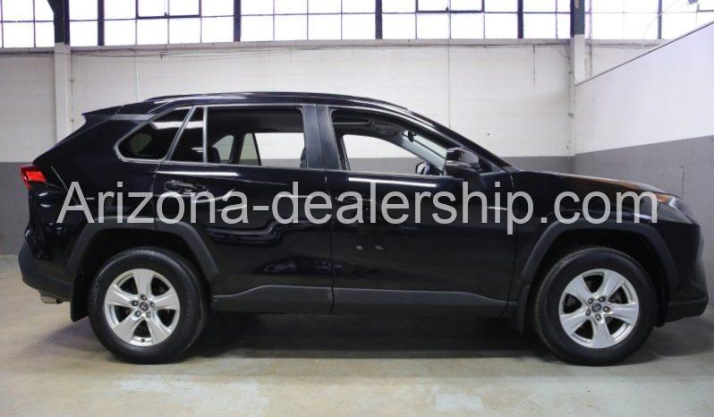 2020 Toyota RAV4 full