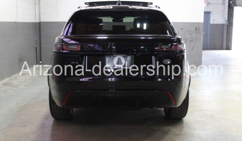 2019 Land Rover R-Dynamic SE full