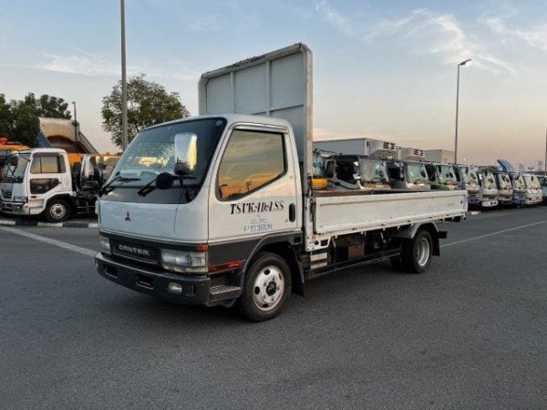"Mitsubishi Canter 2000n(right-hand-drive | jft-987)