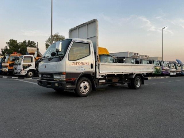 "Mitsubishi Canter 2000n(right-hand-drive | jft-987)