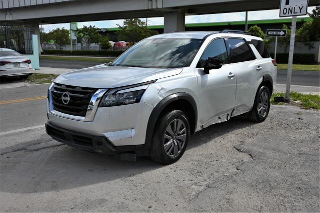 2024 Nissan Pathfinder SV Sport Utility 4D